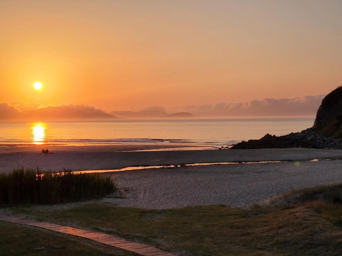 Hotel Os Faroles Playa De Esteiro Lago  Zewnętrze zdjęcie